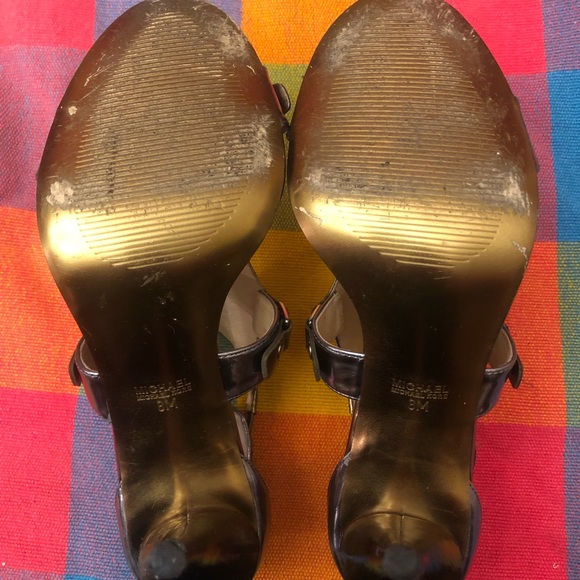 Michael Kors Metallic Heels size 8 - Picture 5 of 8